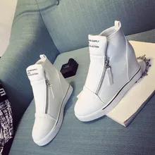 Женская обувь, увеличивающая рост, из искусственной кожи; женская обувь на плоской танкетке; однотонные Прогулочные кроссовки; женская обувь на платформе на молнии; E15-56 на высоком каблуке