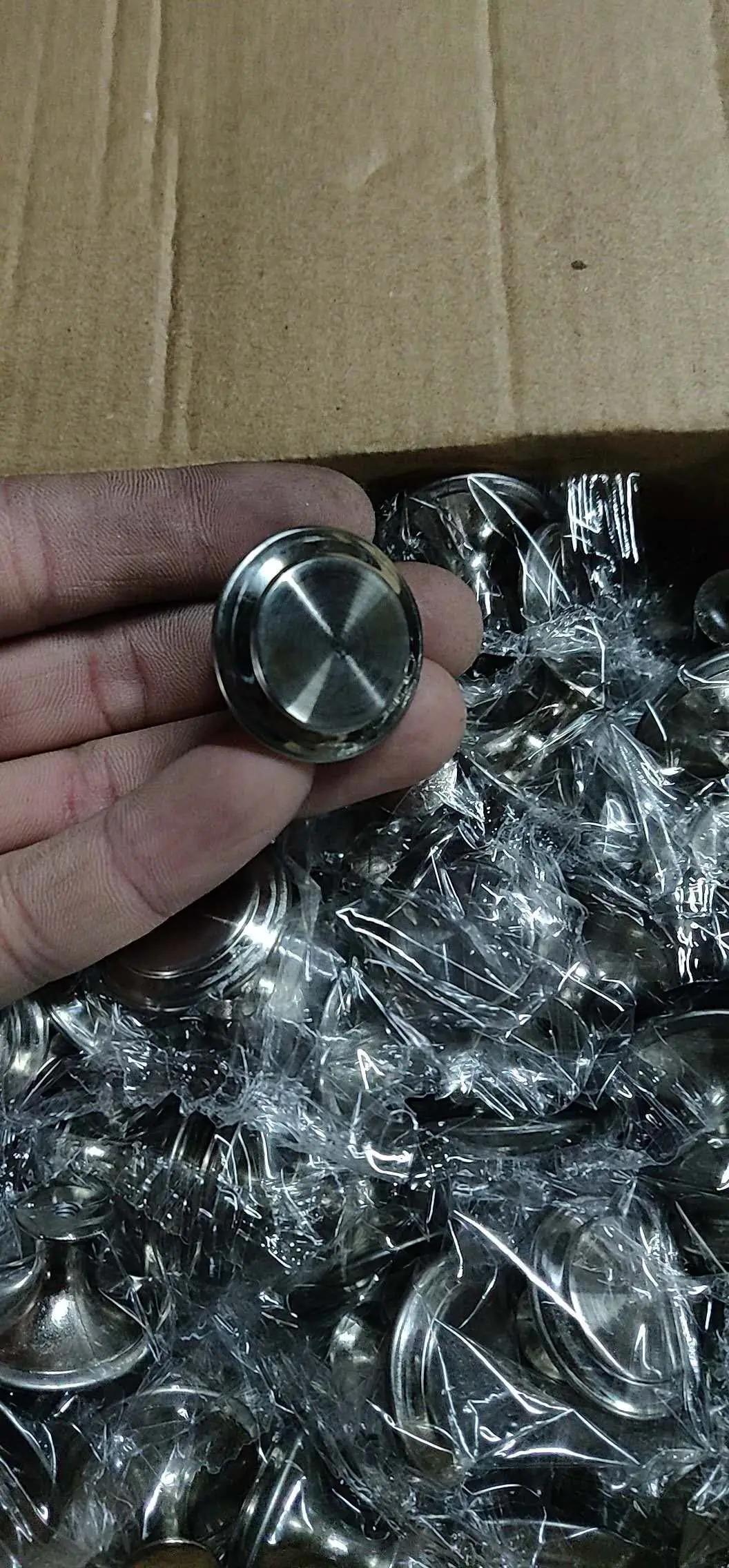 Stainless Steel Single Bore Circle Handle Small Button Mushroom Head Chinese Style round-Toe Drawer Handle Manufacturers Wholesa