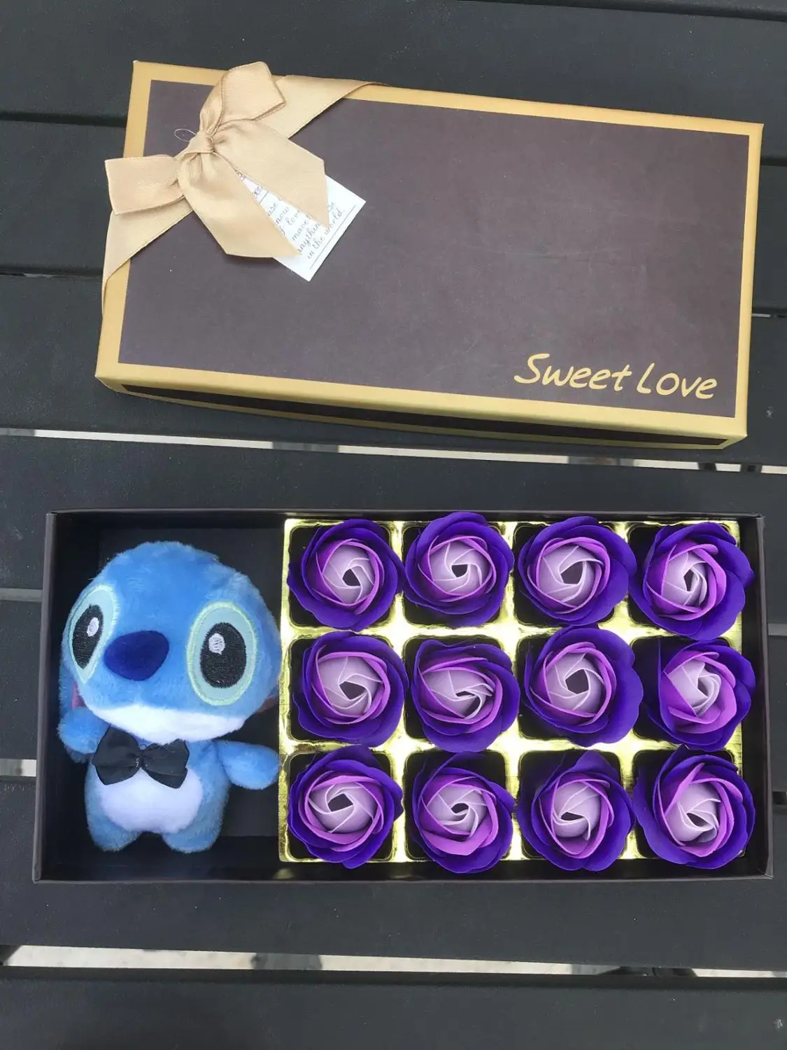 Kawaii искусственный плюшевый Лило стежок игрушки с букетом Мыло Плесень цветок Роза Плесень День Святого Валентина Свадебные цветы украшения коробка