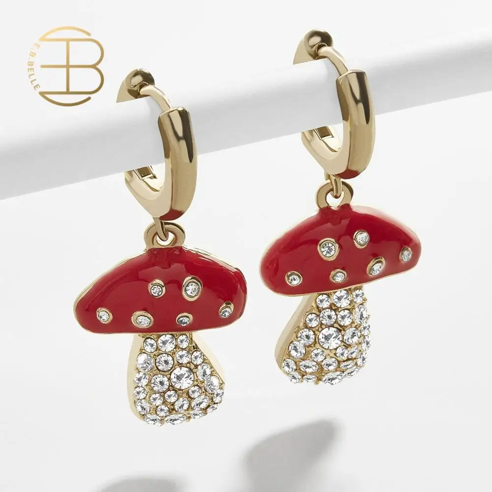 Милые серьги кольца с красной эмалью в виде грибов стразы женские маленькие