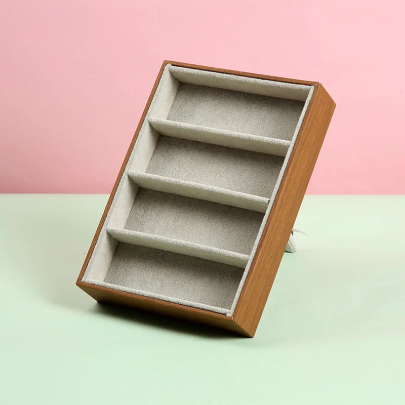 Рисунок 4 - Футляр для очков