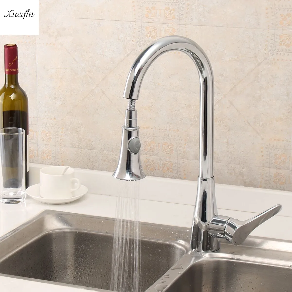 

Pull Out Spray Kitchen Taps 360 Degree Rotation Single Handle Kitchen Faucet Hot and Cold Deck Mounted Mixer Taps Torneira