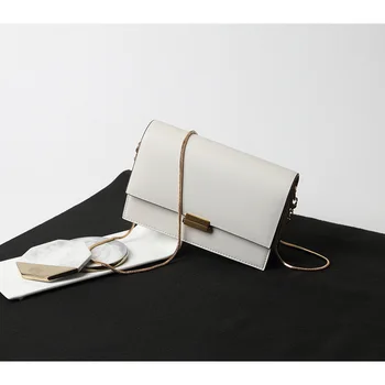 

WOMEN'S Leather Bags Retro Chain Bag Fashion Shoulder Bag Simple Shoulder Bag Cowhide Square Sling Bag