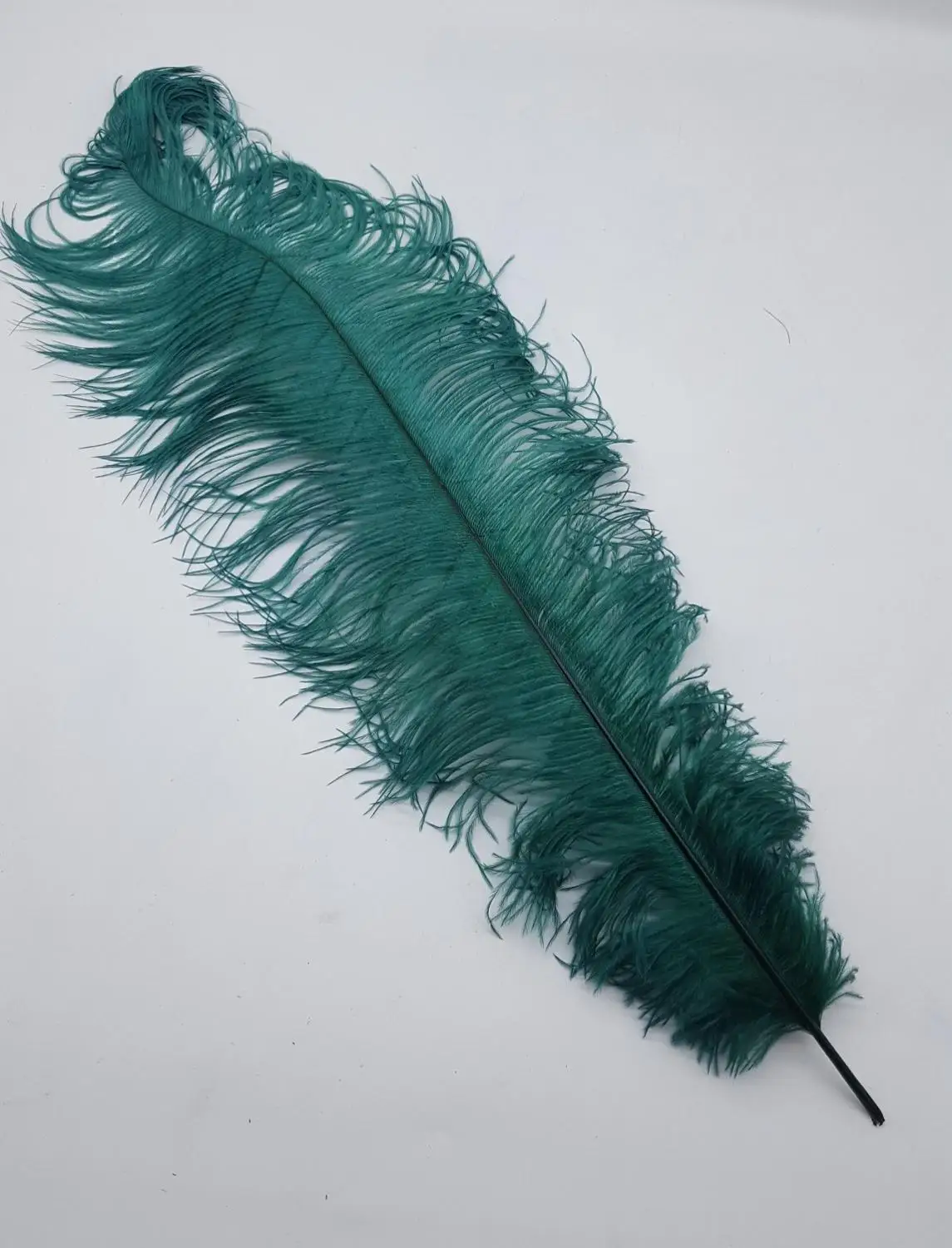 dark green Горячая Распродажа, новые цвета, 10 шт., 55-60 см, специальные цвета, страусиные перья для свадьбы, домашнего украшения и самодельных изделий - Цвет: dark green