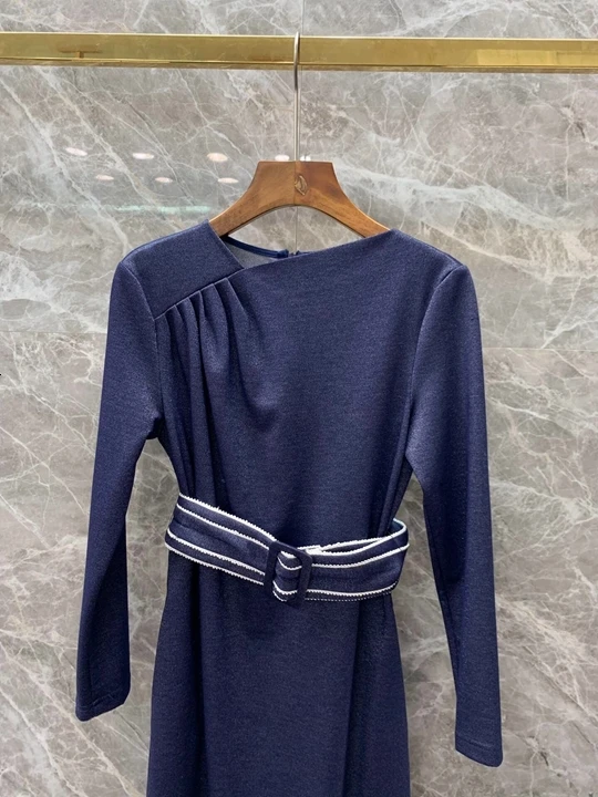 Early Autumn New Woman Irregular Neckband Belt Receiving Waist Decoration Pure Long Sleeve Dress 1007