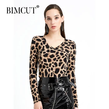 

2019 autumn new women's T-shirt fashion leopard V-neck top slim short shirt temperament fashion long sleeve T-shirt woman