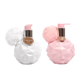 

Milk peach moisturizing and Moisturizing Cream Hand cream Anti-cracking moisturizing hand cream