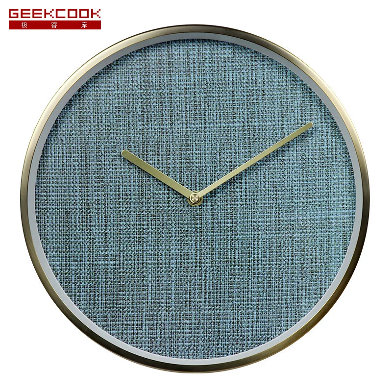 

Simple Style Cotton Linen Finish Mute Wall Clock Qian Commoner, Matte Electroplating Copper Frame Wall Clock Production OEM