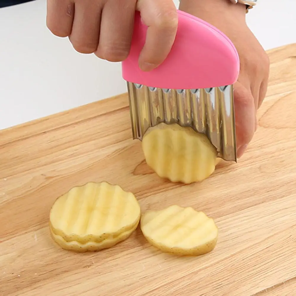 

French Fries Cutter Vegetable Potato Chips Making Peeler Wavy Edged Knife Fruit Vegetable Shredder Slicer Kitchen Tool