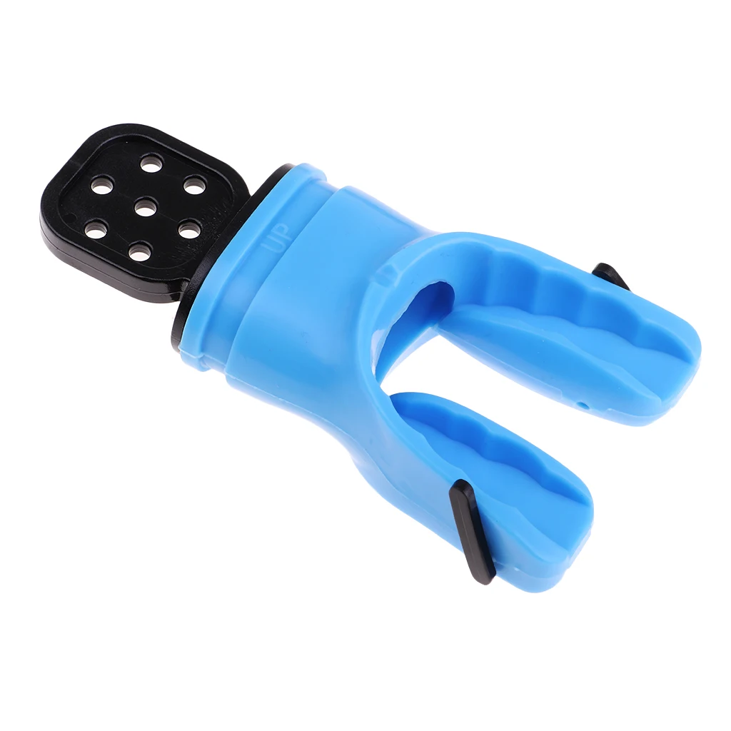 Soft Silicone Mouthpiece Holder for Regulator pus  with Clip Holder for Scuba Diving Divers Dive Gear Clip Accessories