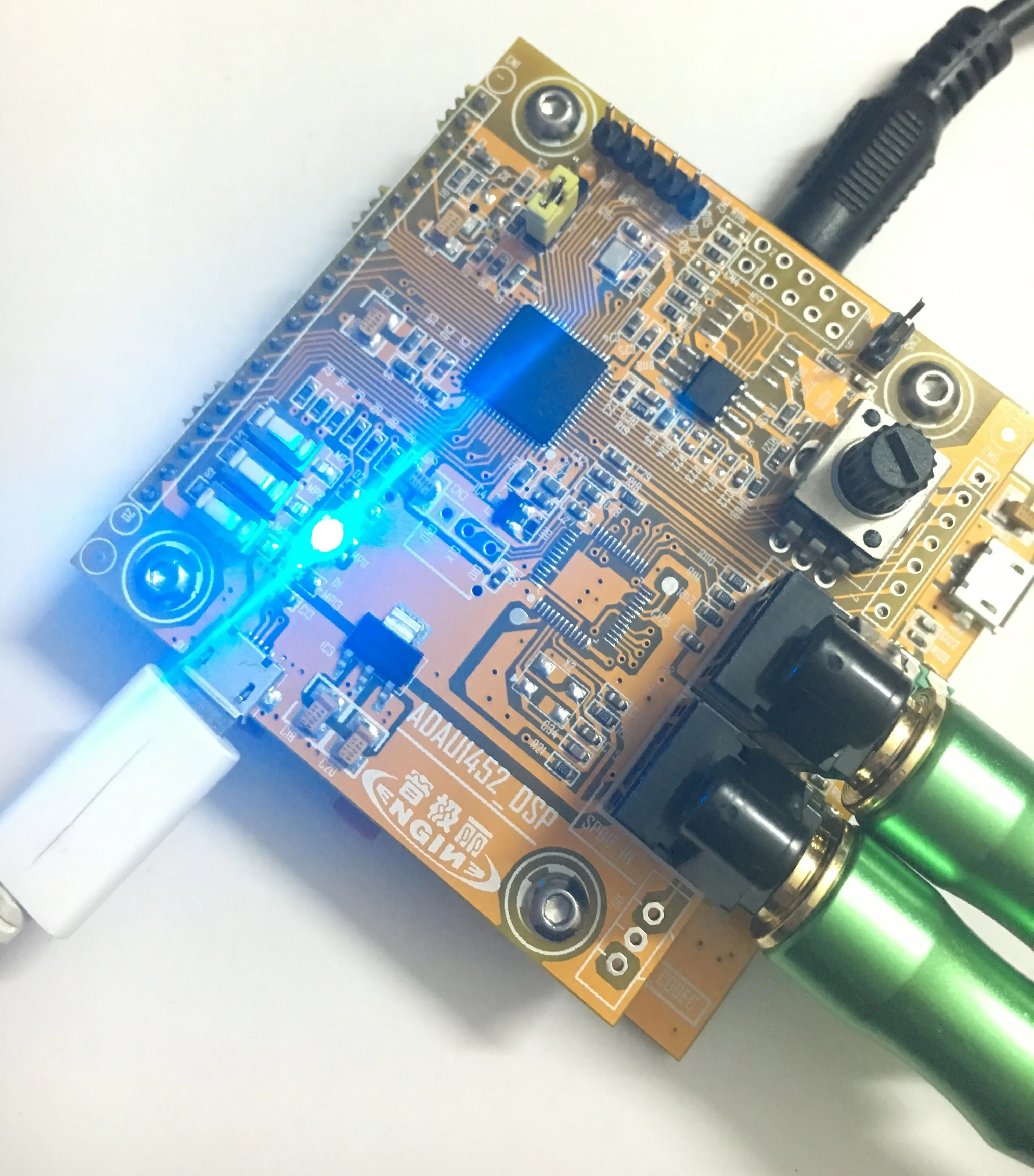 4 Input and 8 Output Electronic Crossover / IIS Audio Processing / DAC Decoder Board