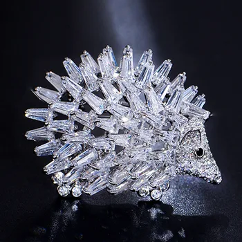 

Zlxgirl jewelry luxury brand AAA cubic zircon Hedgehog shape animal brooches bouquet Men's new year hijab scarf pins accessory