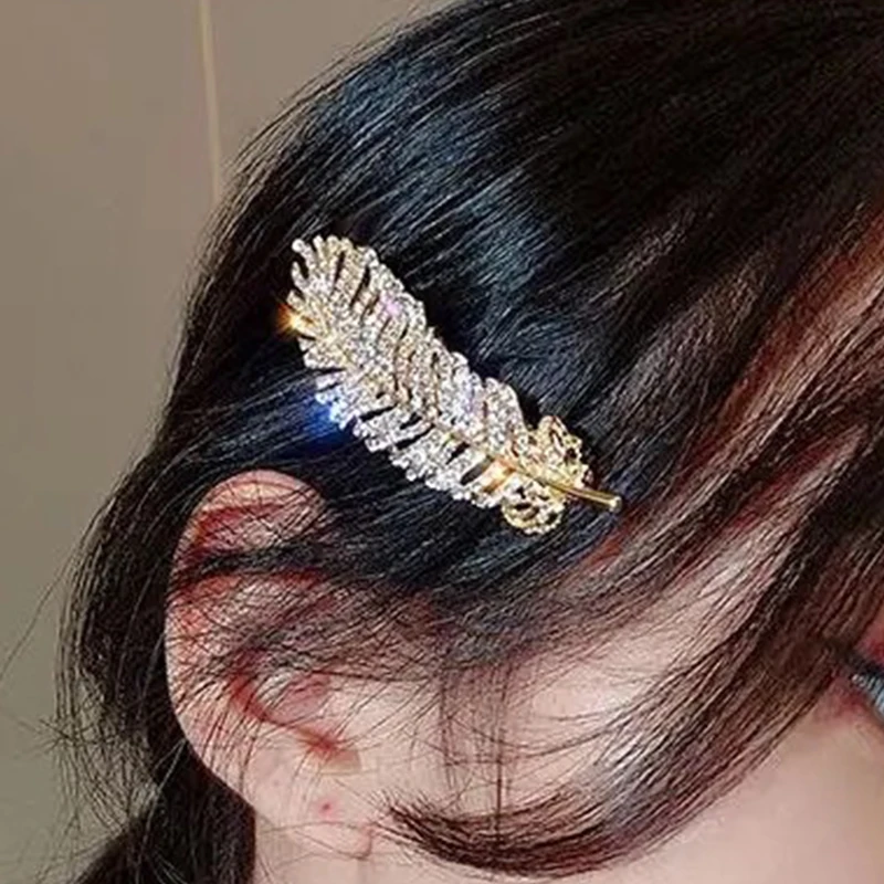 snijder staart Skim Mode Vrouwen Leaf Veer Haar Clip Haarspeld Barrette Bobby Pins Haar  Accessoires Lady Party Sieraden|Vrouwen Haaraccessoire| AliExpress |  Fashion Crystal Leaf Veer Elegante Vrouwen Haarspeldjes Haar Clip  Haarspelden Hair Pin Haaraccessoires Strass