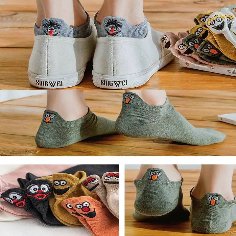 

1 Pair Cute Creative Cartoon Funny Socks Women Cute Smiling Face Cotton Socks Personality Fashion Casual Short Socks Female