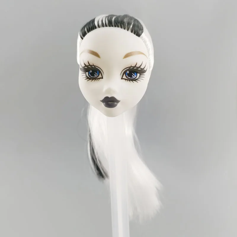 Белая голова куклы с реальной реальностью для Monster High пластиковая макияжа