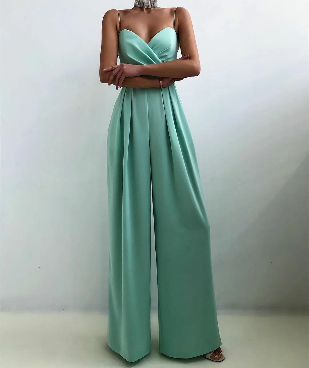 

Vintage Long Satin Green Evening Dress With Pockets A-Line Abendkleider Pleated Prom Robes de Soirée Dress вечерние платья