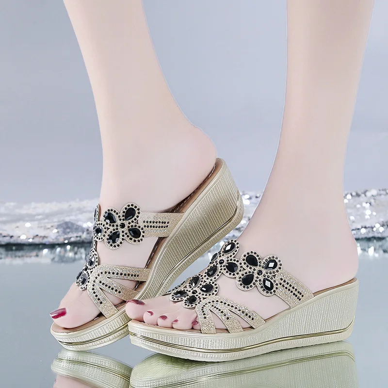 

Roman Style Summer New Style Slanted Heel Waterproof Platform Peep-Toe A- line Man-made Diamond Old Thick Bottomed Platform Heel
