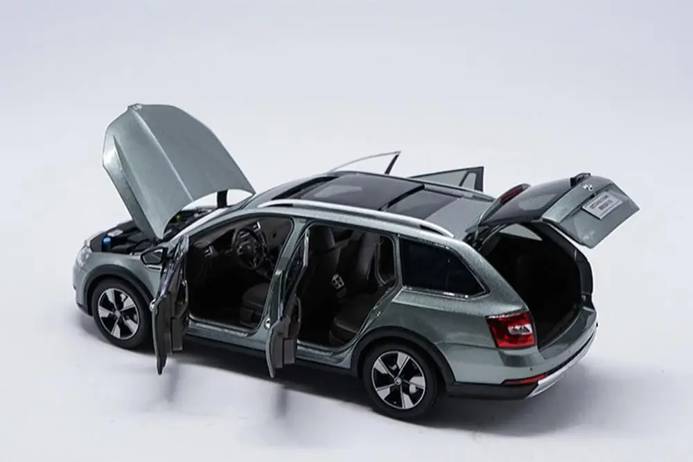 1/18 масштаб VW Volkswagen SKODA OCTAVIA Wagon зеленый литье под давлением модель автомобиля коллекция