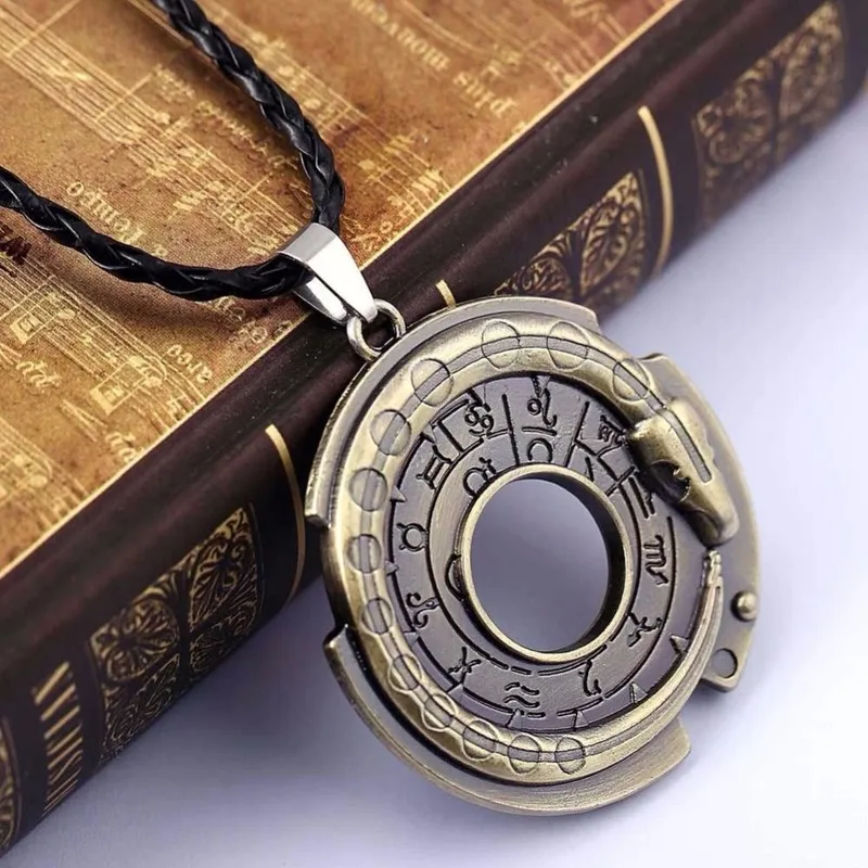 Fashion Ouroboros Snake Amulet Necklace Pendant Charms Signs of The Zodiac Lucky Protective Talisman Necklaces Jewelry