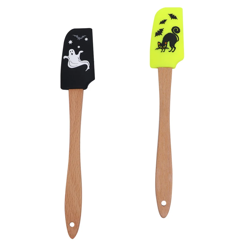 4pcs Halloween Wooden Handle Silicone Scraper Cream Spatula Baking Gadget Baking Supplies Kitchen Utensil for Home Bakery (Ghost