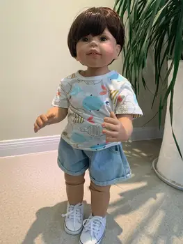 

70CM Hard vinyl reborn toddler doll toy like real 1year-old size child clothing photo model bebe reborn doll gift