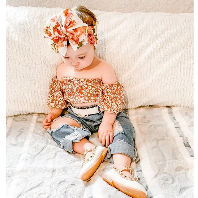 

Baby Summer Outfit, Orange Floral Printed Off-Shoulder Short-Sleeves Top + Ripped Jeans Suits for Toddler Girl