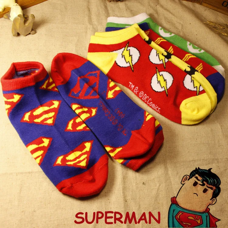 Hot sale! men socks cotton superman spiderman captain america avenge men's and male black short sock colorful funny cartoon sock