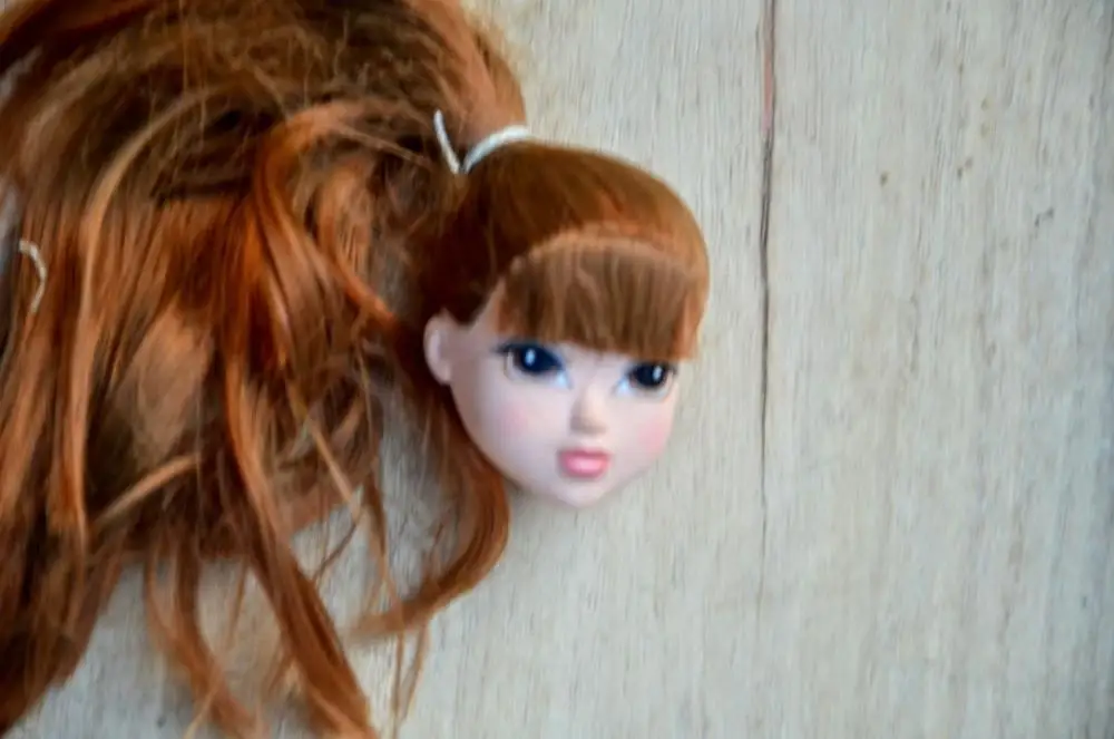 Новая голова куклы с темно-коричневыми кудрявыми волосами Аксессуары для Bratz куклы DIY микс-стиль девушка игрушка мода - Цвет: Серебристый