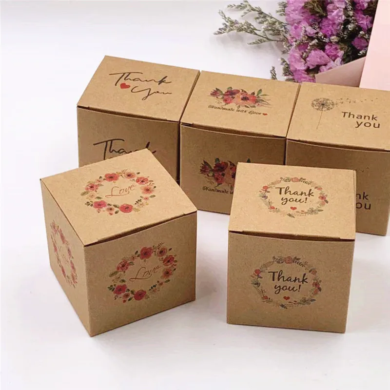 

Wholesale New Thank You Love Small Cute Kraft Paper Packing Gift Box Blank Diy design Candy Cosmetics Storage Carton 5x5x5cm