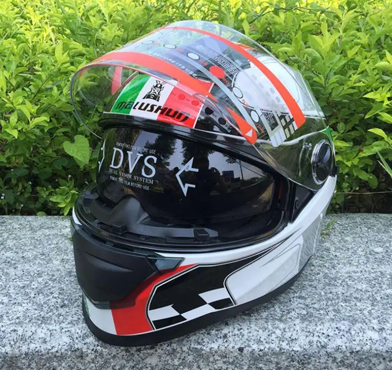 New arrival full face motorcycle helmet summer double visor motorcycle helmet Casco Motorbike capacete with inner sun visor