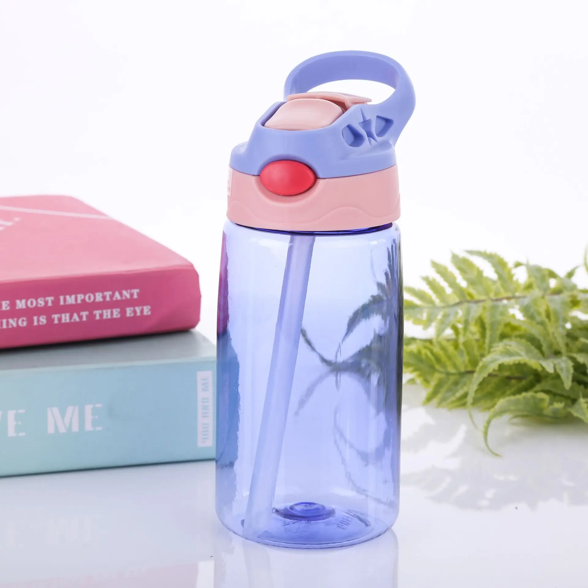 Bpa-Free 480 мл портативный пластиковый соломенный чайник с крышкой и ручкой, детский ПК космический сок, бутылка для воды, всплывающая крышка, скрытая соломинка - Цвет: purple