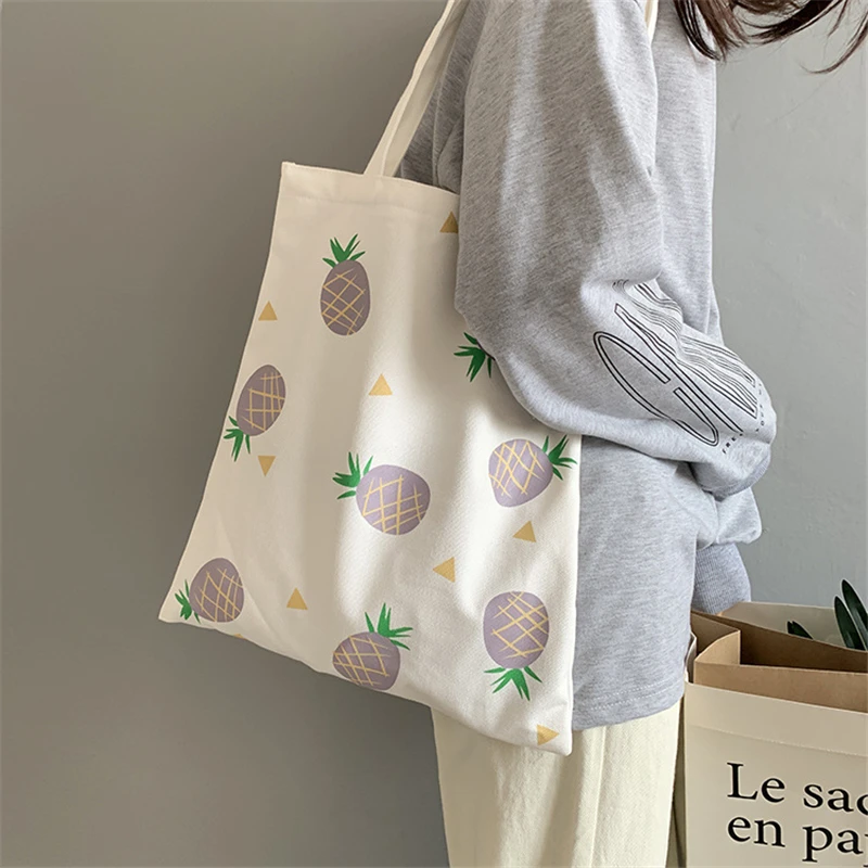 

B020142 Korean Fashion Fruit Strawberry Printed Canvas Bag Women Girls Casual Shoulder Bag Pineapple Pattern Shopping Totes