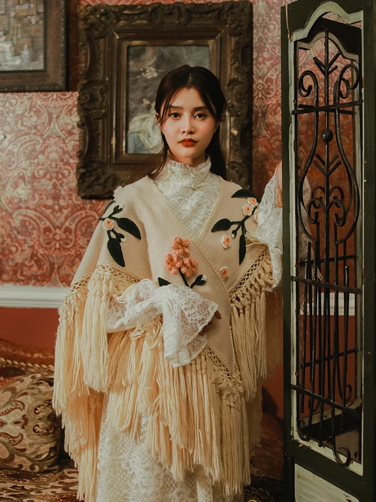 Fall 2019 Vrouwen Herfst Winter Nationale Trend Vintage Gebreide Cape Dames Zoete Gehaakte Bloem Kwastje Mantel Jas truien vadim Fall 2019 Vrouwen Herfst Winter Nationale Trend Vintage Gebreide Cape Dames Zoete Gehaakte Bloem Kwastje Mantel Jas truien vadim
