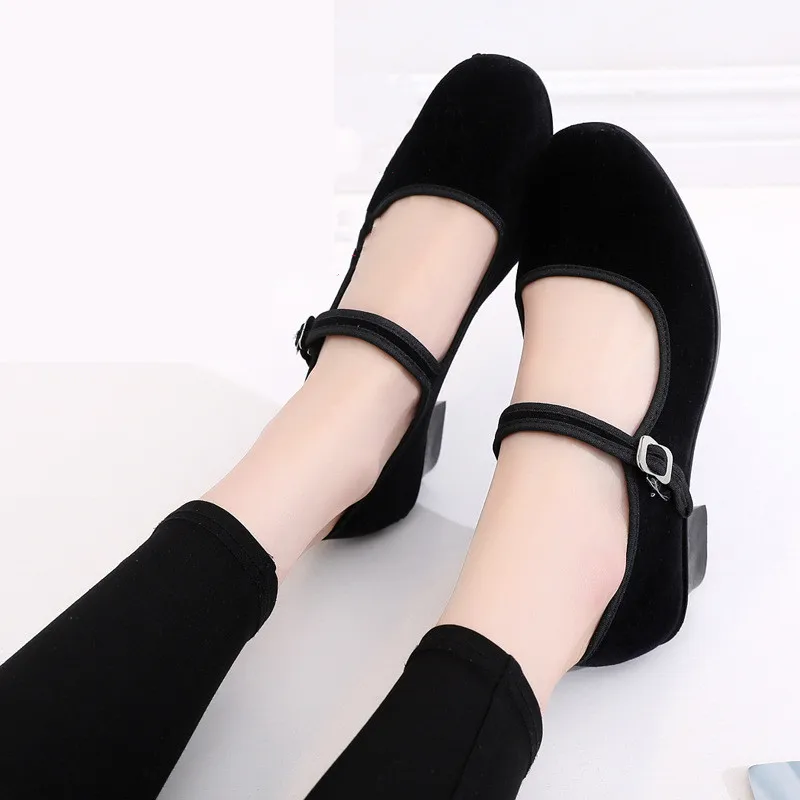 Dance Shoes Woman Ladies Modern Soft Outsole Jazz Sneakers Breathable Lightweight Female National Dancing Fitness Sport Black 5