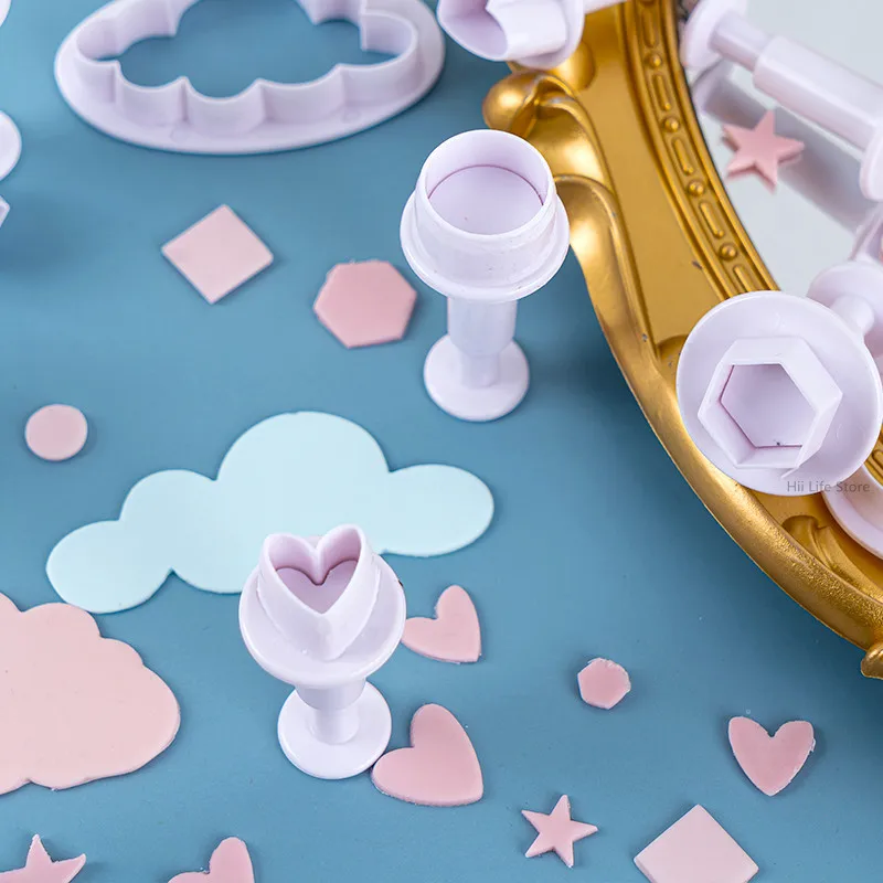 Polymer Clay Tools Pottery Tools Clay Sculpting Tools Pottery Sculpting Tools Clay Craft Tool Cloud Mold Clay Polymer Heart-shaped Star Printing Cutting Mold DIY Ceramic Clay Sculpture Geometric Figure Modeling Tool