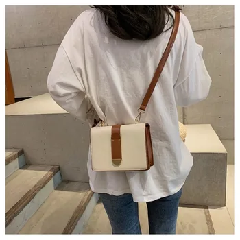 

2020 New Korean-Style Messenger Bag High-End Fashion Student Simple Small Square Bag