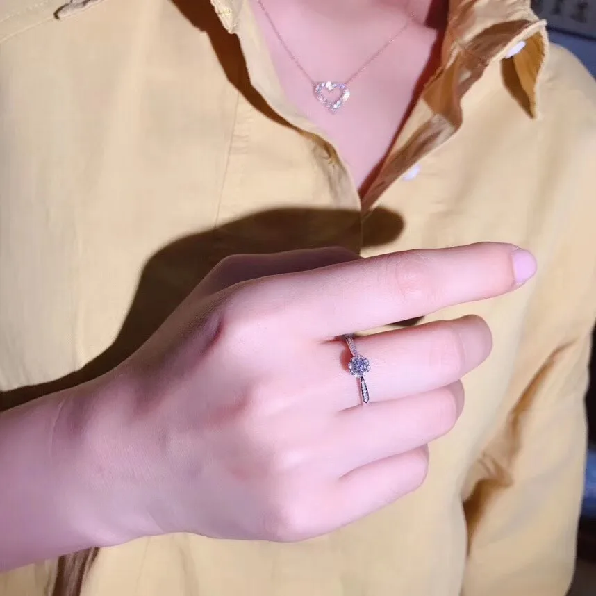 AEAW  ̾Ƹ ,     ,   , 18K ȭƮ , 0.14ct