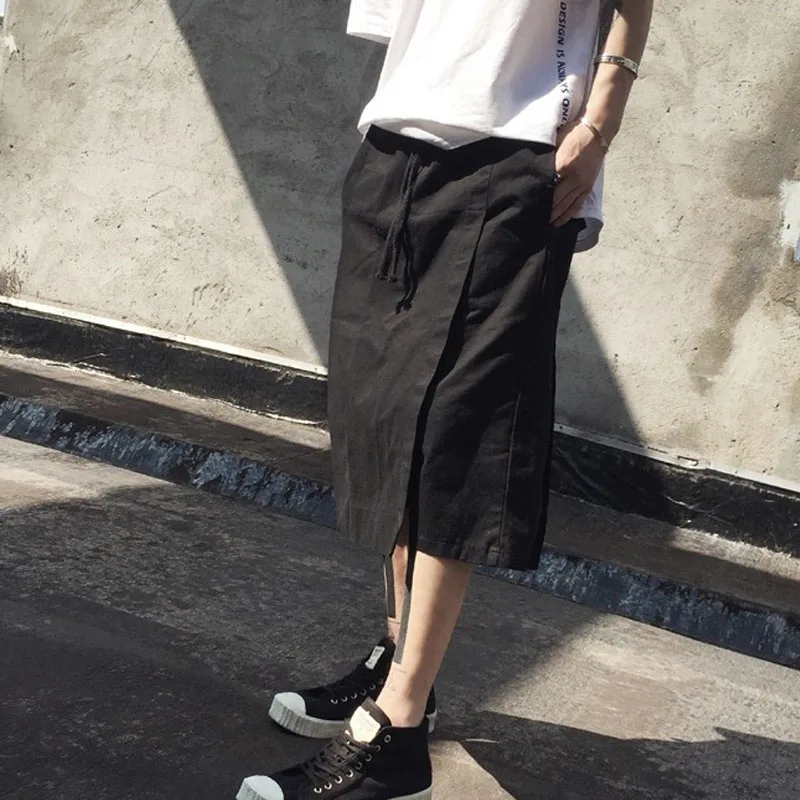 Men's Wide Leg Shorts Summer New Irregular Personality Niche Design Fashion Dark Leisure Loose Large Size Seven Minutes Pants