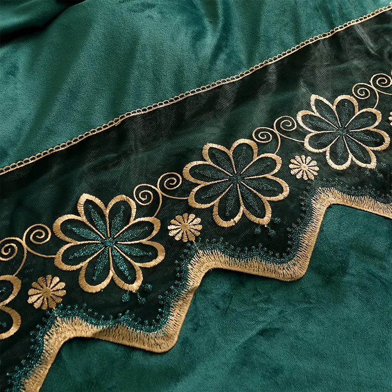 Crystal Velvet Lace Bedding Set 5