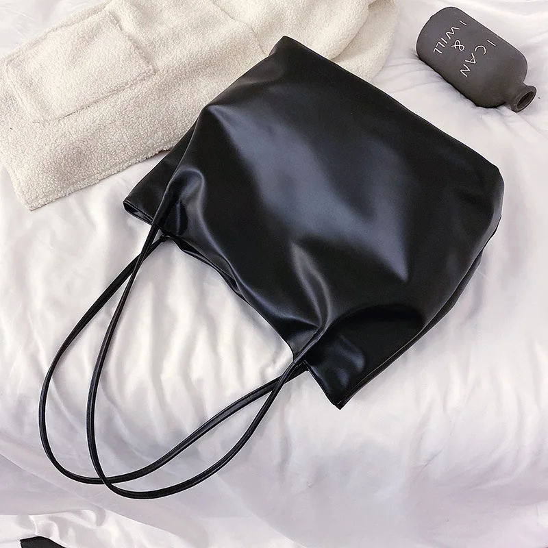 

2019 Autumn & Winter New Style WOMEN'S Bag Solid Color Large Capacity Bag Casual Shoulder Bag Simple Pleated Car Suture Large Ba