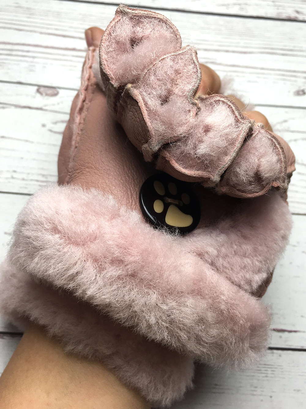 Winter Gloves Women Real Sheepskin Fur Mitten Gloves ladies Warm Outdoor genuine leather Gloves Best Gifts