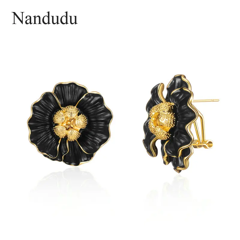 

Nandudu New Flower Style Stud Earrings Romantic Fashion Plant Earrings Gift High Quality Brincos Accessories Gift CE618