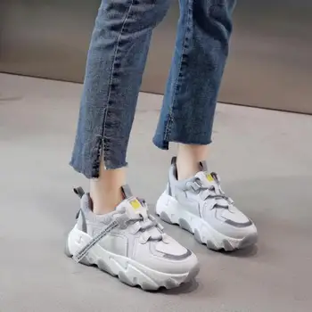 

Spring Luxury Noble Leather Dad Shoes Women Trend Fashion Thick Bottom Joker Low Help Breathable Outdoor Clunky White Sneakers