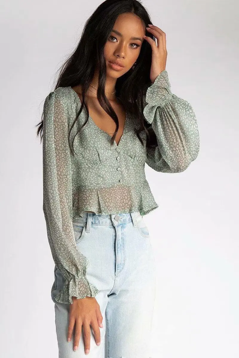 buttoned petal sleeve top