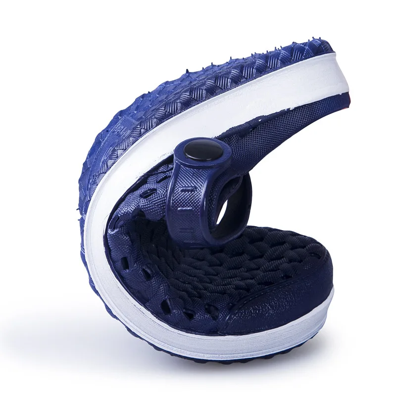 Men Clogs Slip on Water Shoes Casual Summer Garden Clog Classic Shoes Comfort Garden Anti Slip Beach Sandals