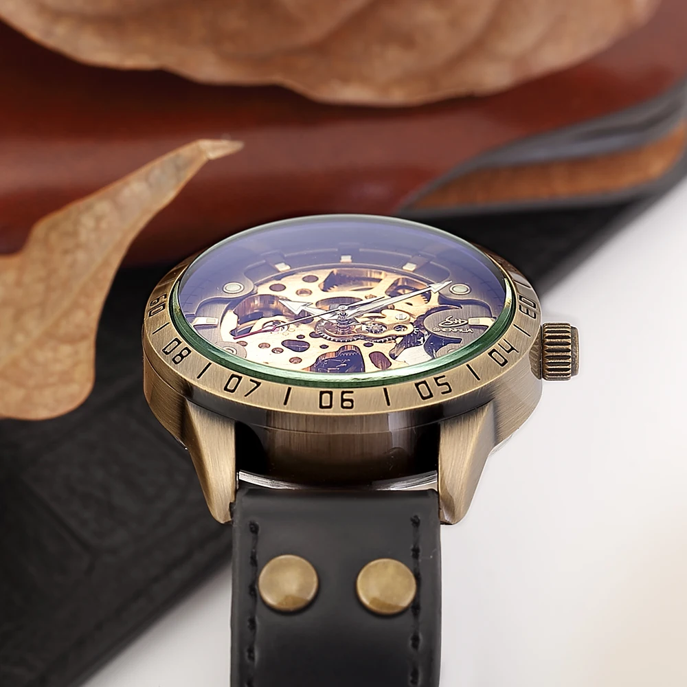 Retro style automatic mechanical watch