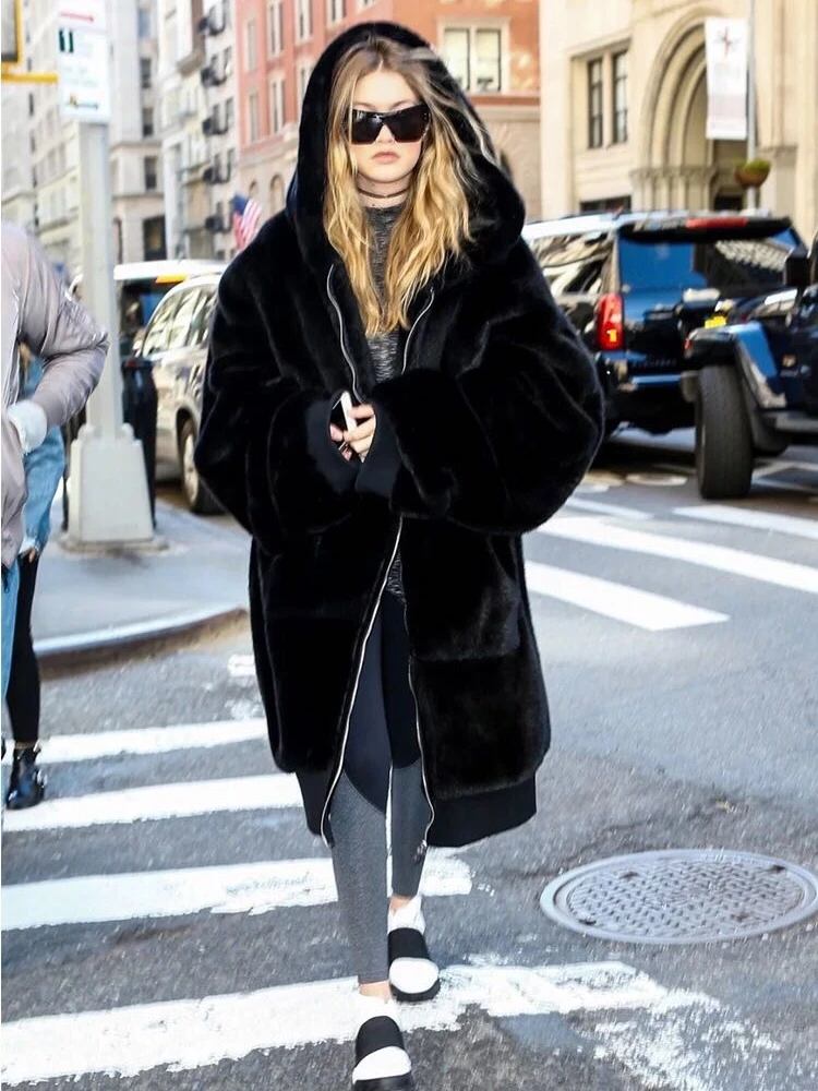 Korean loose imitation Rex rabbit fur coat thickened long cotton-padded jacket hooded 2021 new plush for women in winter. | Женская