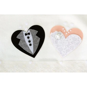 

Bride Groom Towel Heart Cream