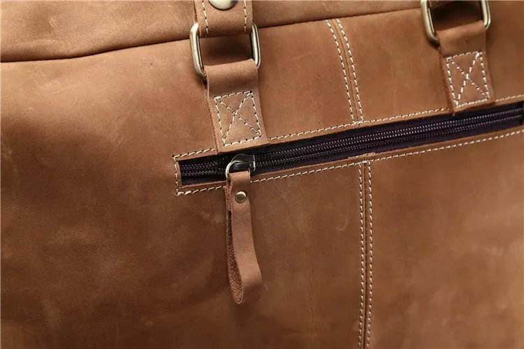 2391113040_1109536994