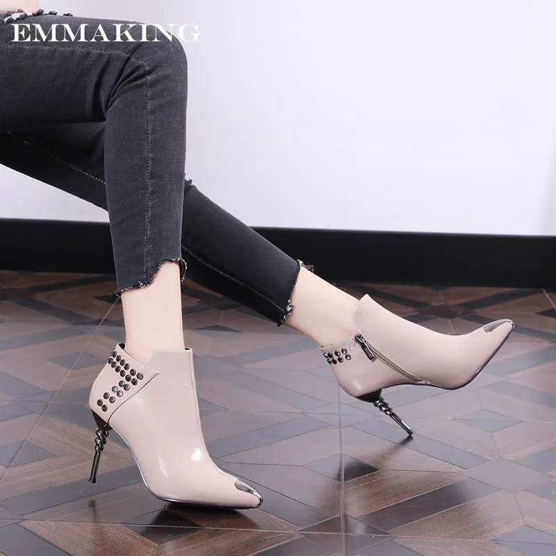 EMMAKING Winter Luxury Velvet Lining Ankle Boots For Women Warm Shoes Pointed Toe Stilettos Thin Heels 8cm